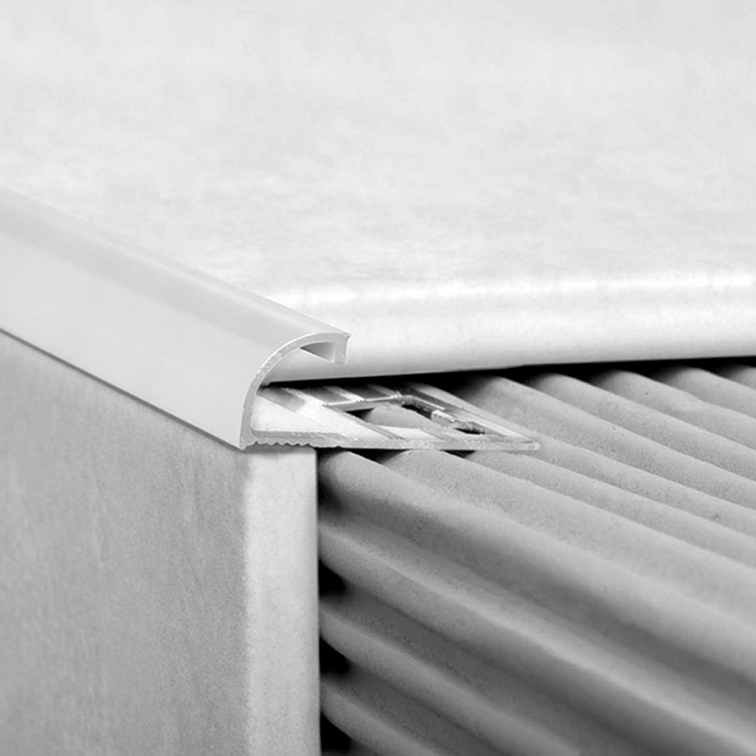 5563-aluminio-guard-bullnose10mm