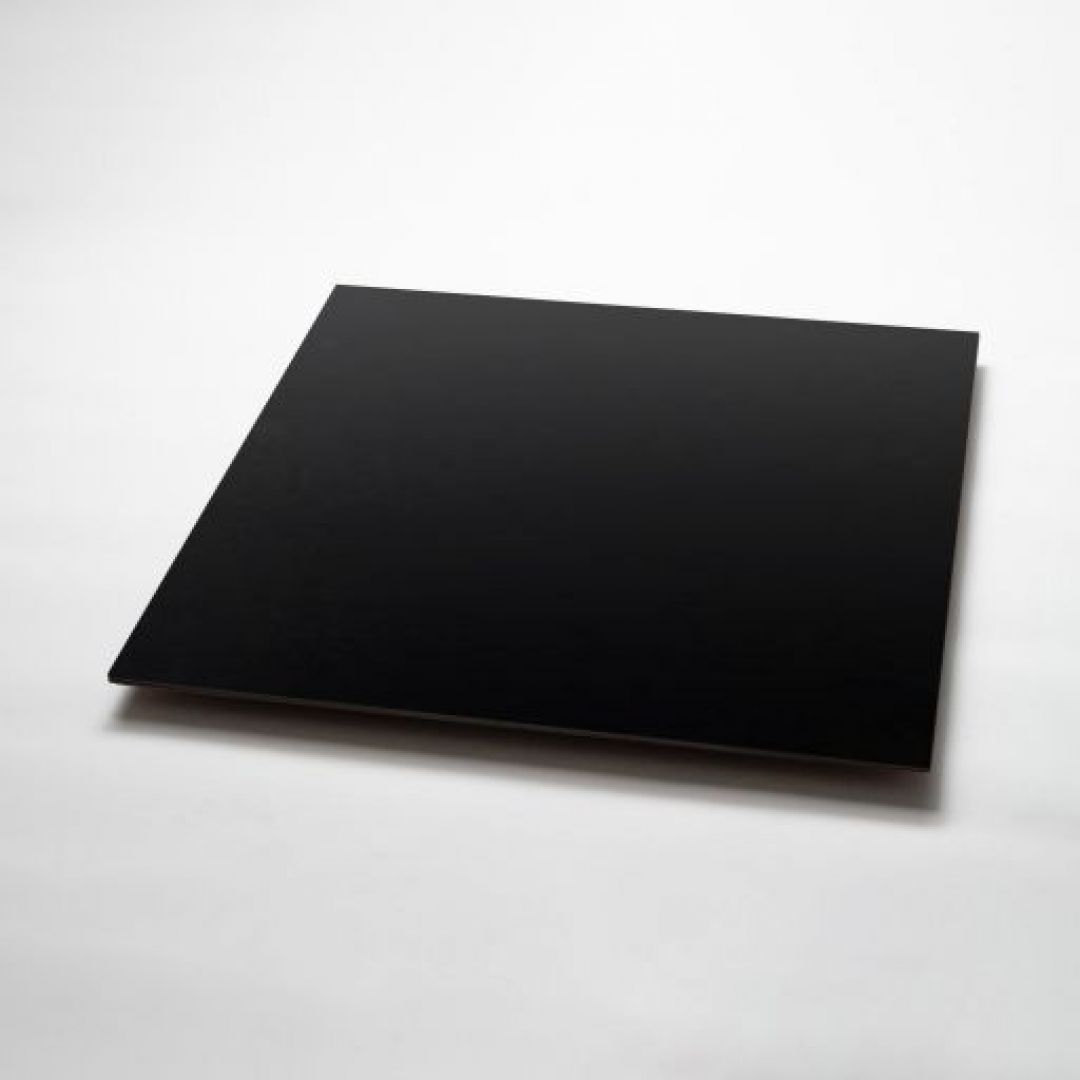 negro-plus-56x56-caja-217m2